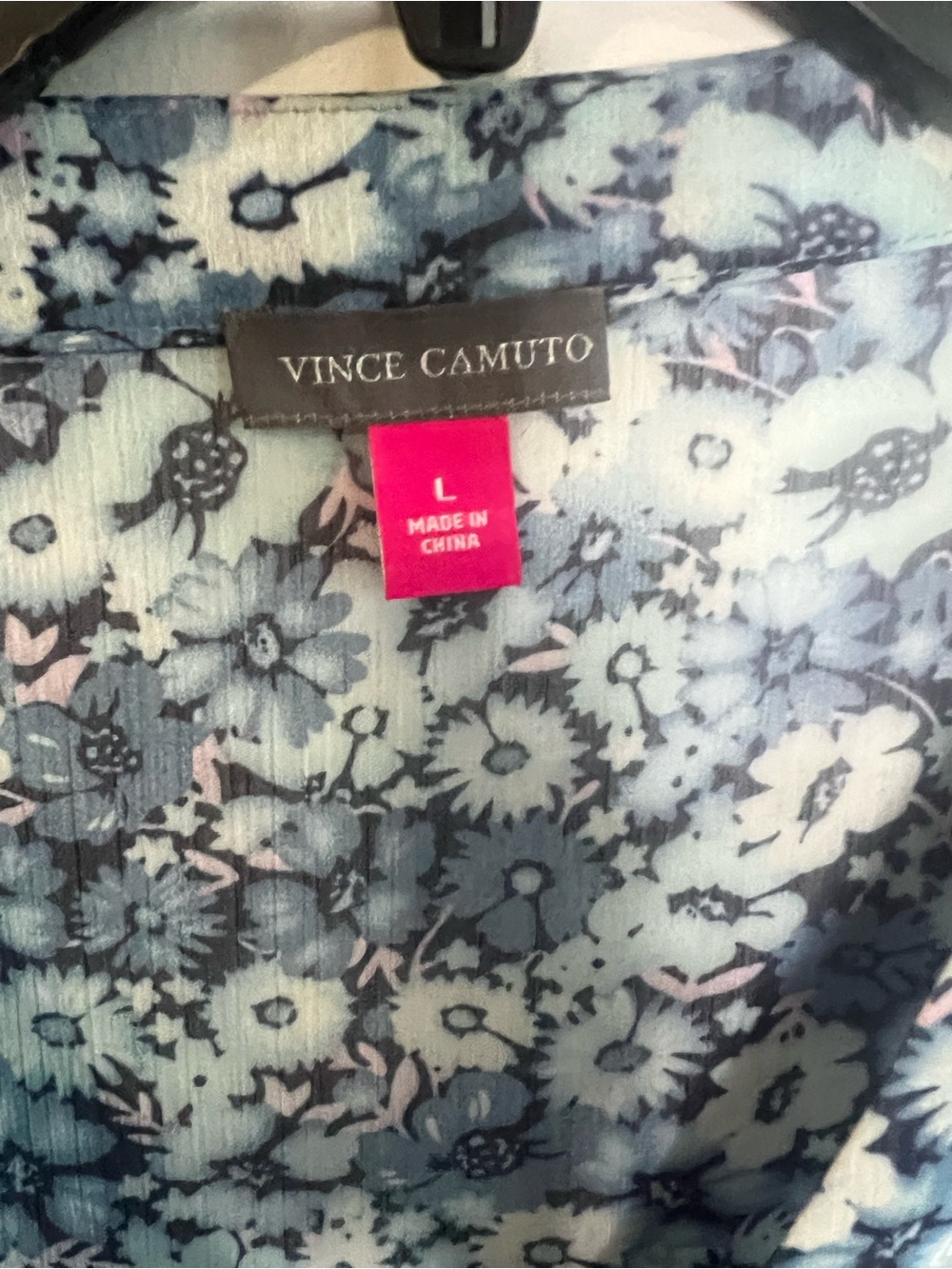 Vince Camuto Blue Floral Ruffle-Sleeve Blouse - Picture 3 of 4